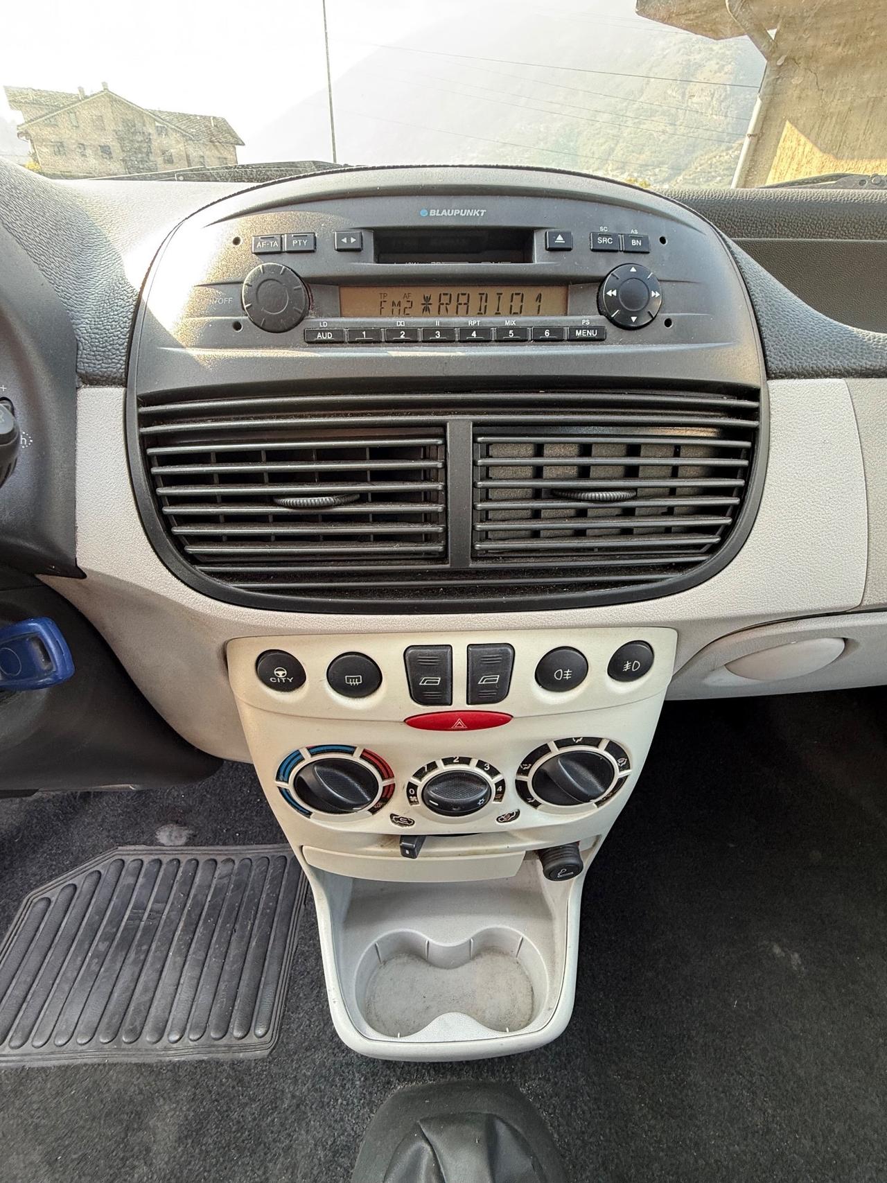 Fiat Punto 1.9 JTD 5p. Dynamic