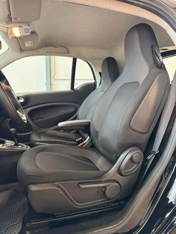 SMART EQ FORTWO 60KW ELETTRICA 2024
