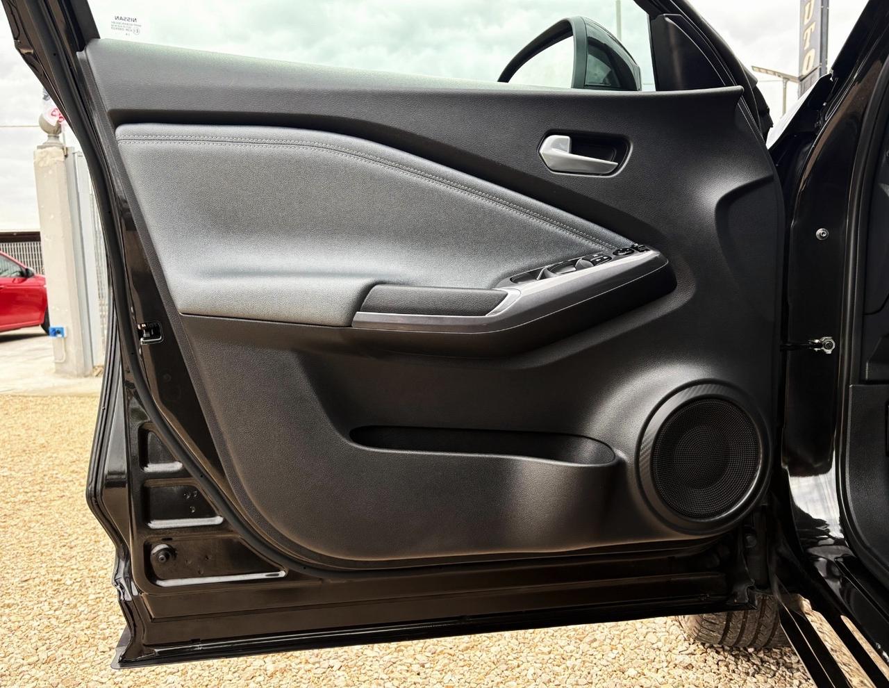 Nissan Juke 1.0 DIG-T 114 CV DCT N-Connecta