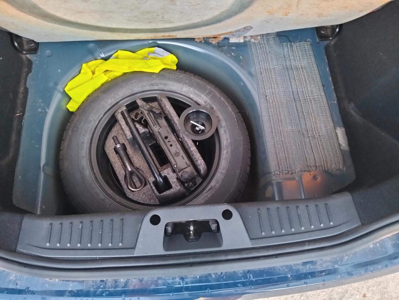 Ford Fiesta 1.4 TDCi 70CV 5 porte Titanium