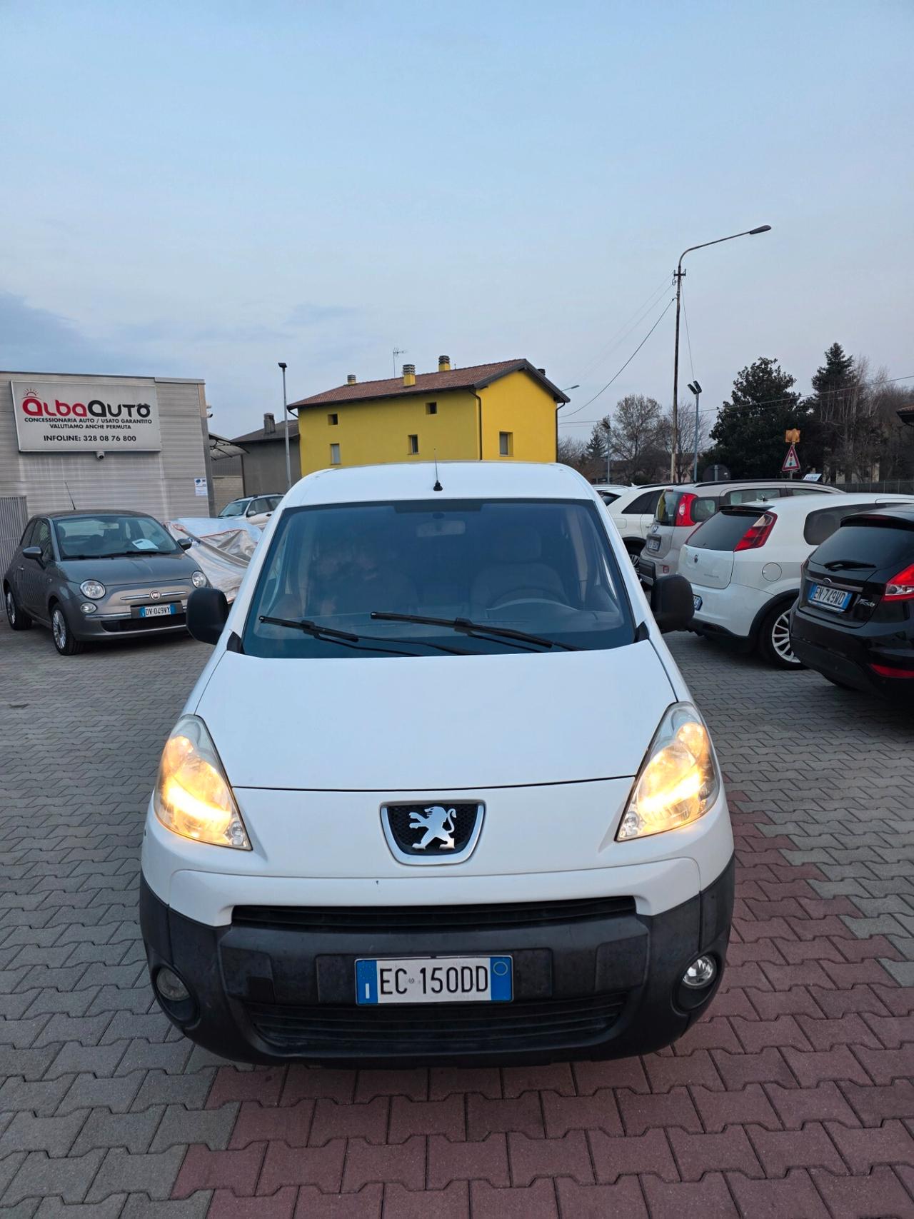 Peugeot Partner 1.6 HDi 90cv vista provata piaciuto