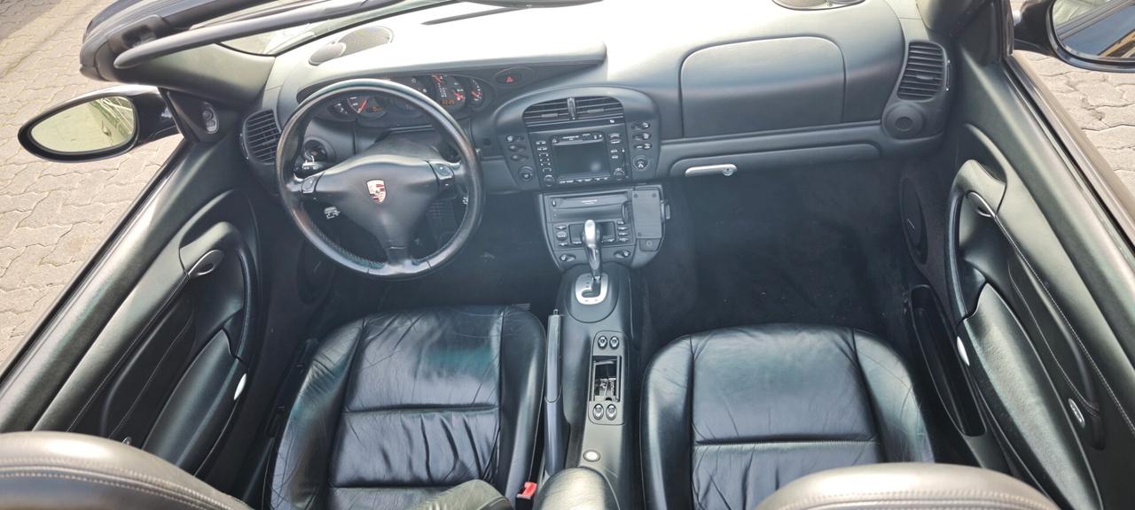 Porsche 911 Carrera 4 cat Cabriolet