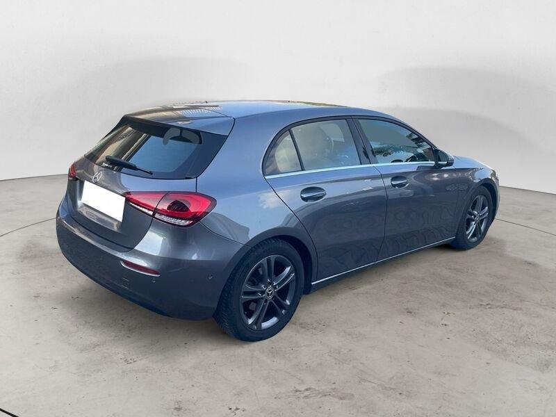 Mercedes-Benz Classe A A 180 d Automatic Business