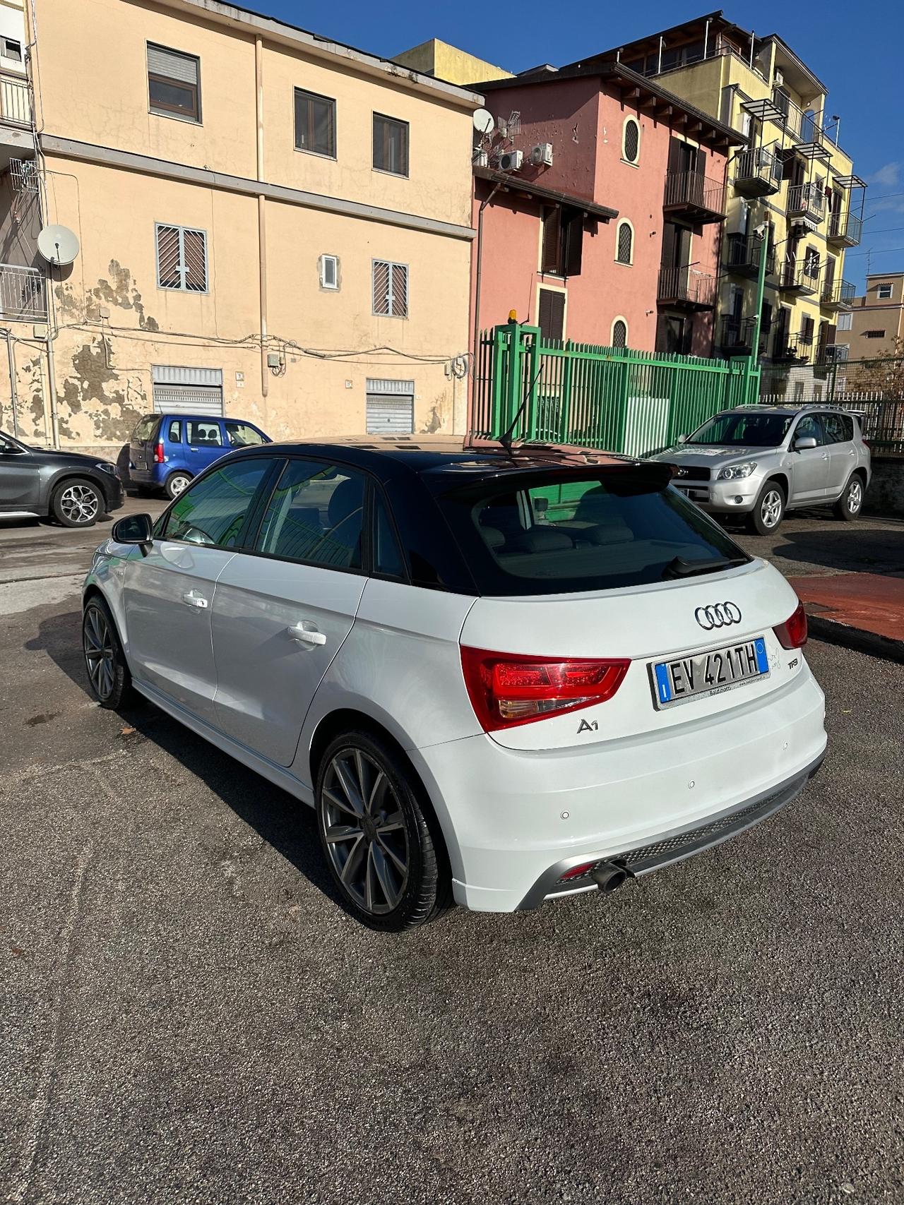 Audi A1 1.2 TFSI S line edition plus