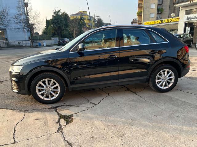 Audi Q3 Q3 2.0 tdi Business 120cv