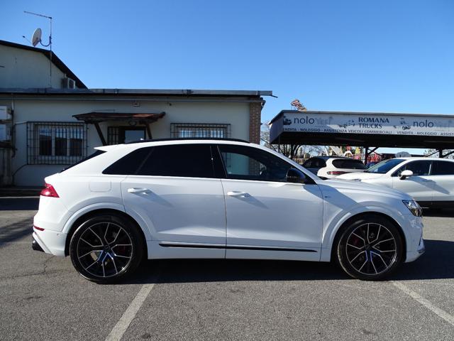 AUDI Q8 55 TFSI quattro tiptronic 3 S-line