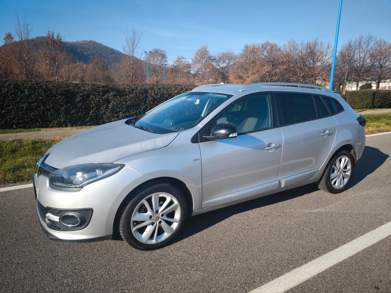 RENAULT MEGANE SW 1,5 DCI – EURO 6-OK NEOPATENTATI