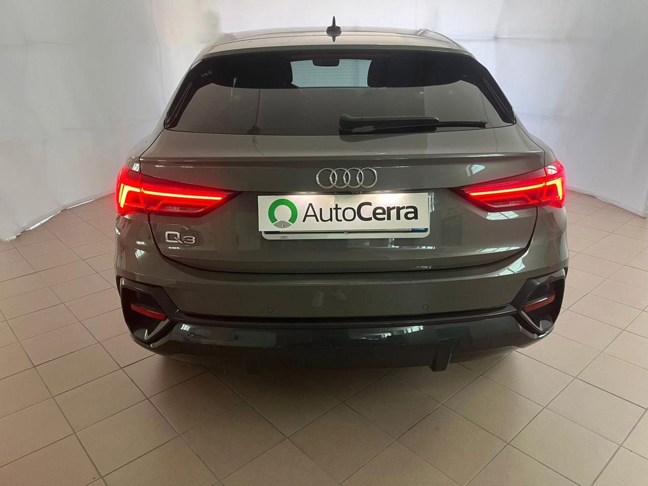 Audi Q3 SPB 35 TDI S tronic Business Plus
