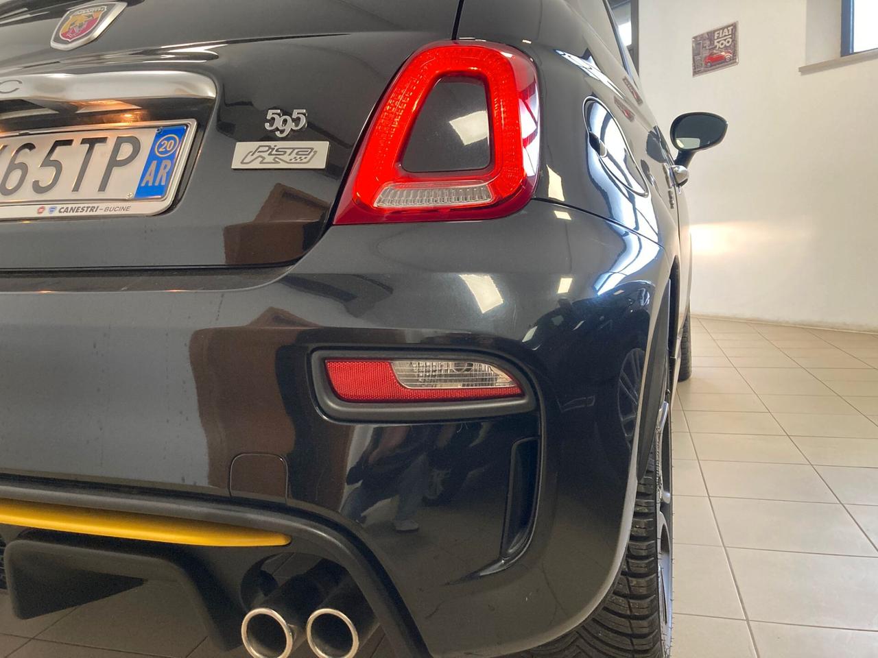 Abarth 595 1.4 Turbo T-Jet 160 CV Pista