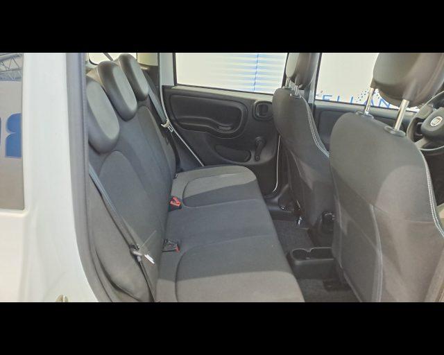 FIAT New Panda 1.0 firefly hybrid s&s 70cv 5p.ti