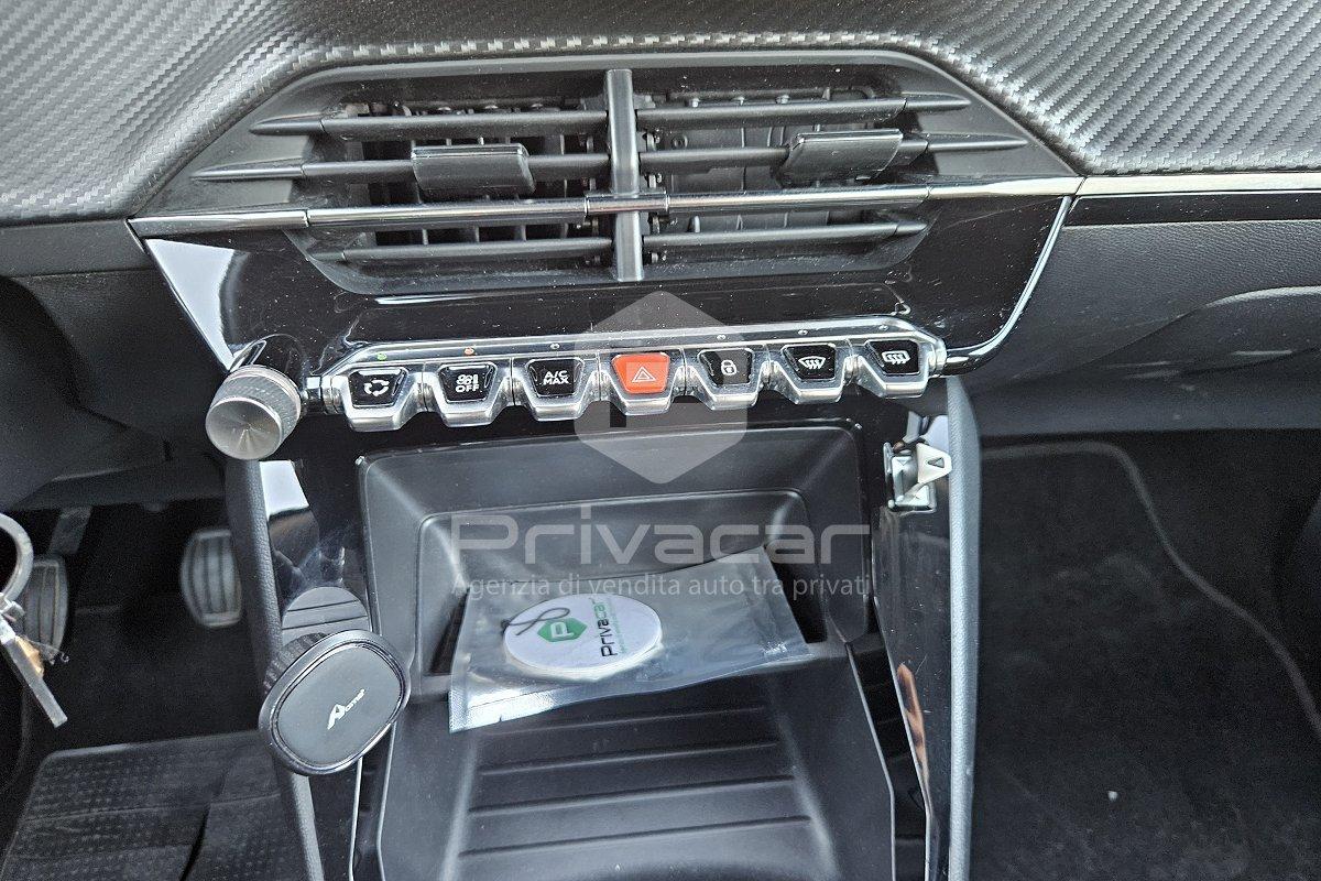 PEUGEOT 2008 BlueHDi 100 S&S Active