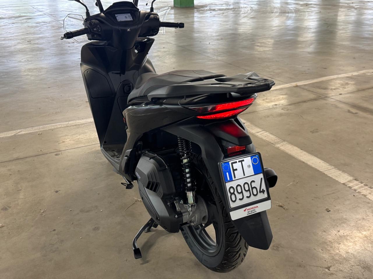 Honda SH 125 Sport