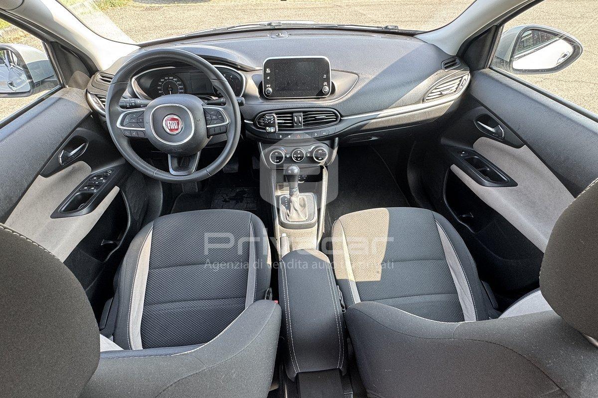 FIAT Tipo 1.6 Mjt S&S DCT SW Lounge