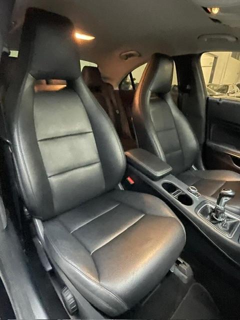 Mercedes-benz CLA 200 d Automatic Premium