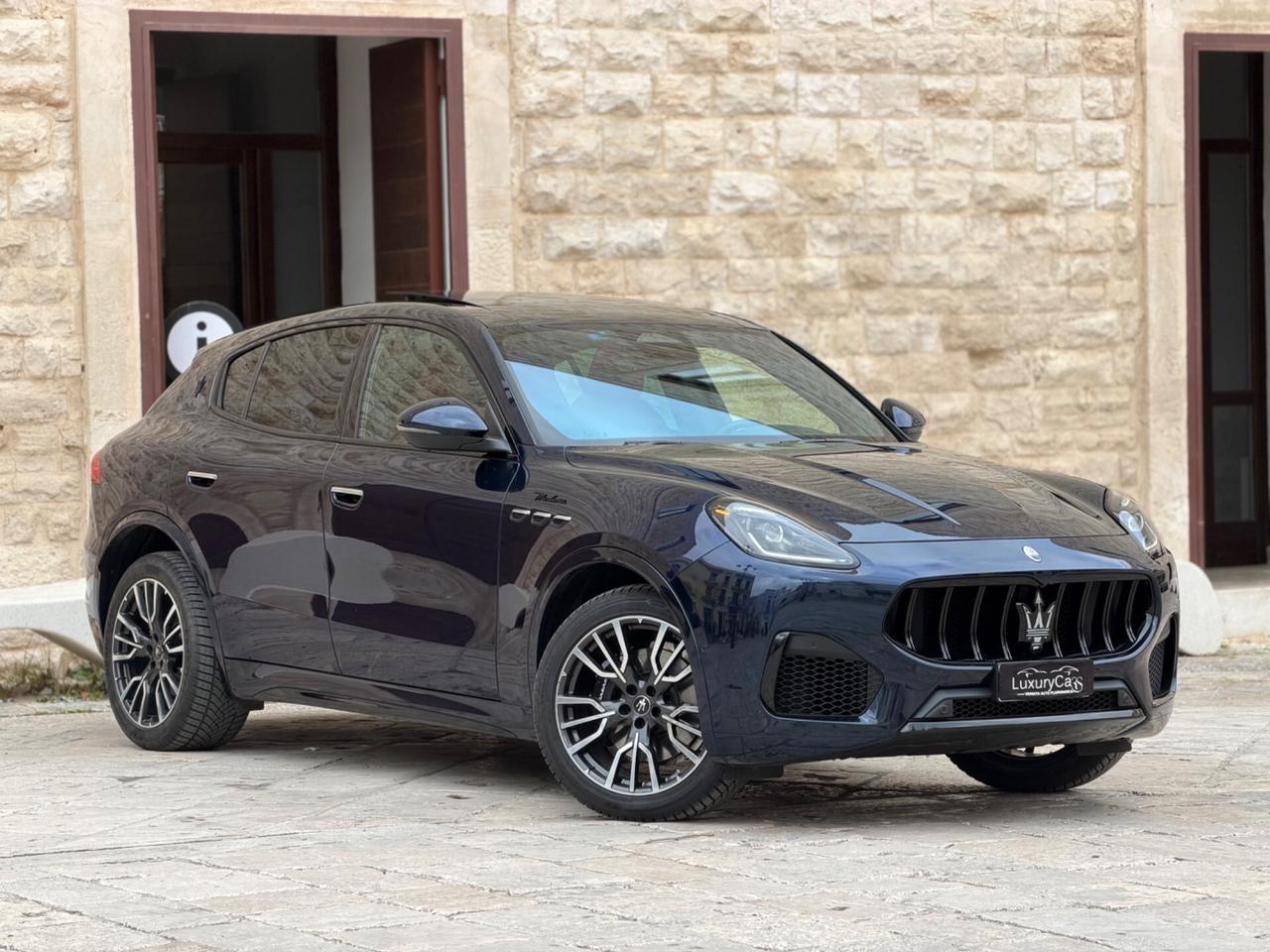 Maserati Grecale 2.0 MHEV 330 CV AWD MODENA TETTO LED