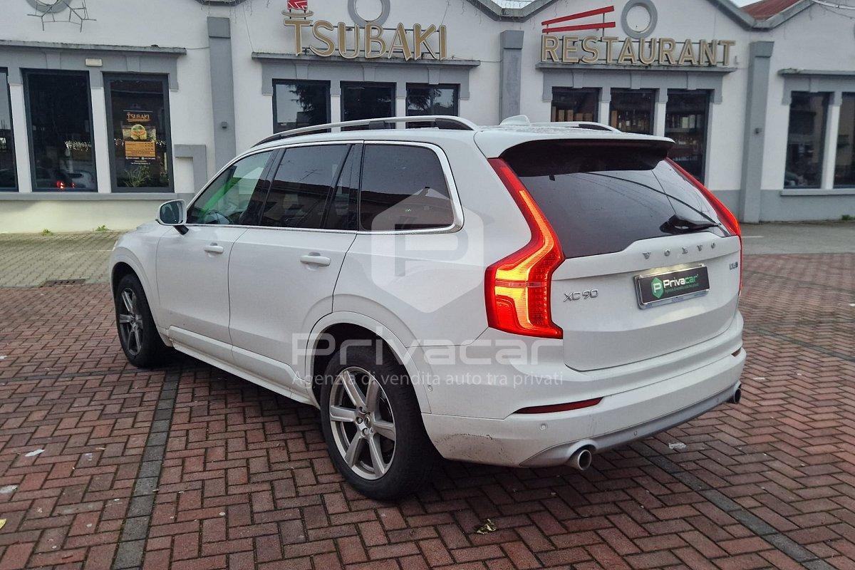 VOLVO XC90 D5 AWD Geartronic Momentum