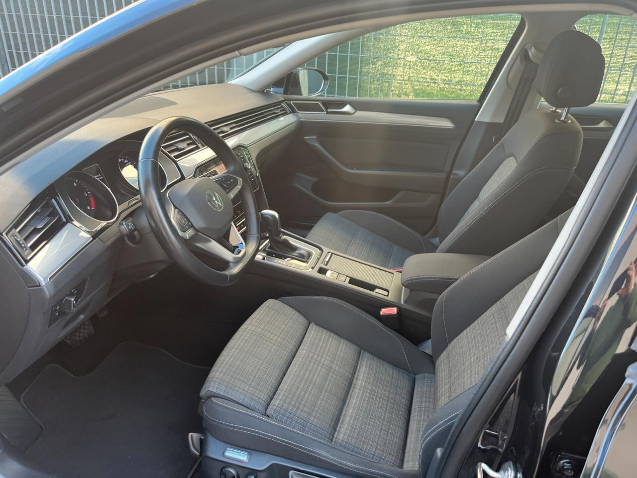 Volkswagen Passat Variant 2.0 TDI SCR EVO DSG Business**KM 86252**