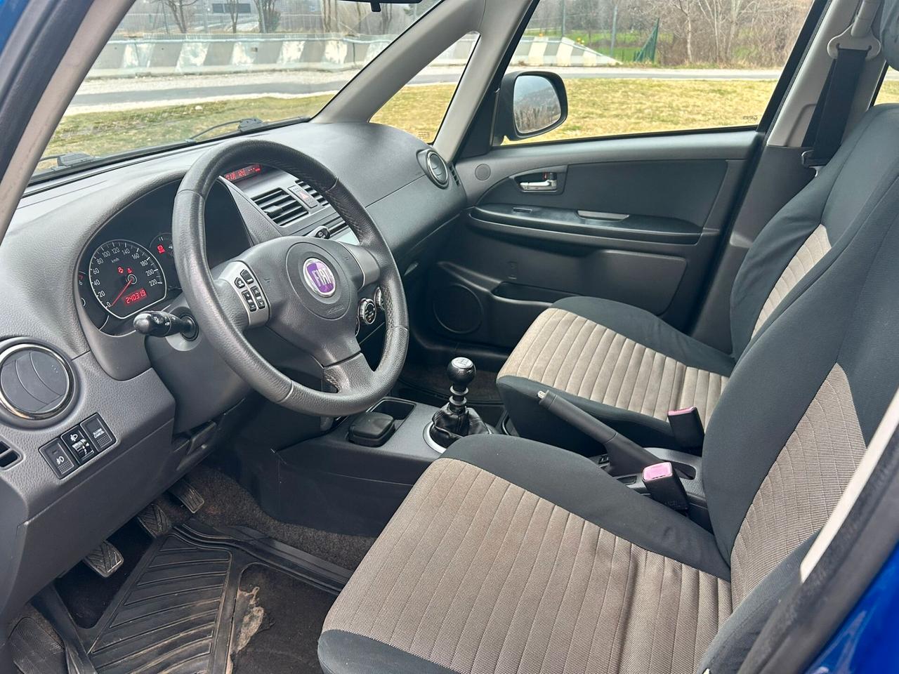 Fiat Sedici 1.9 MJet 4x4 Experience