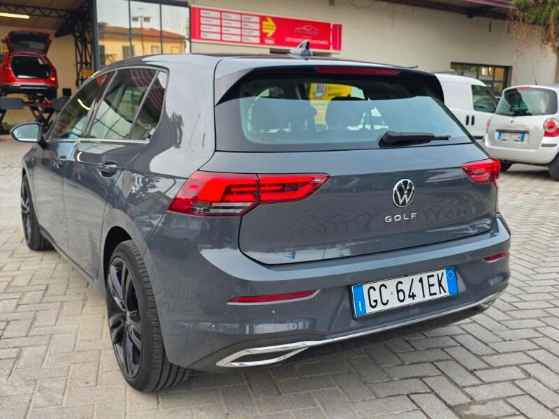VOLKSWAGEN Golf 8ª serie Golf 1.5 TGI DSG Style