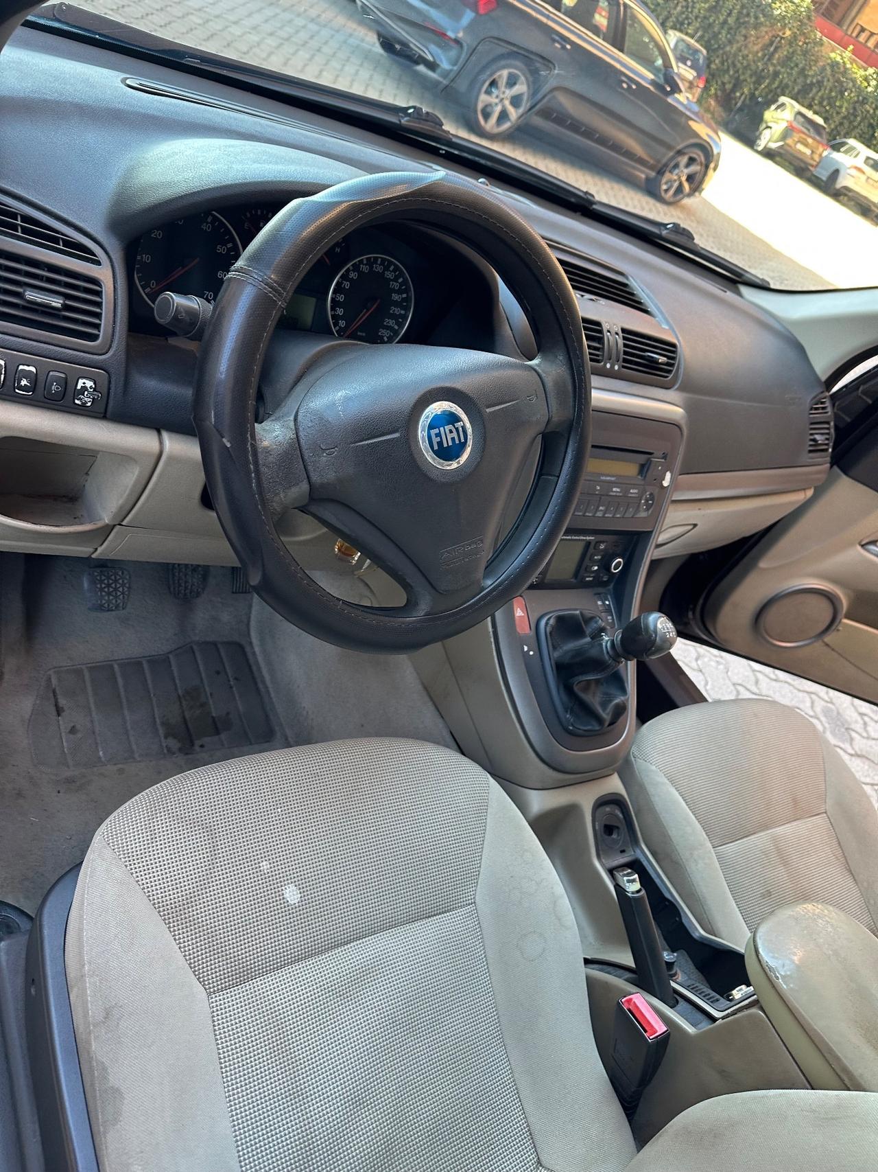 Fiat Croma 1.9 Multijet Active