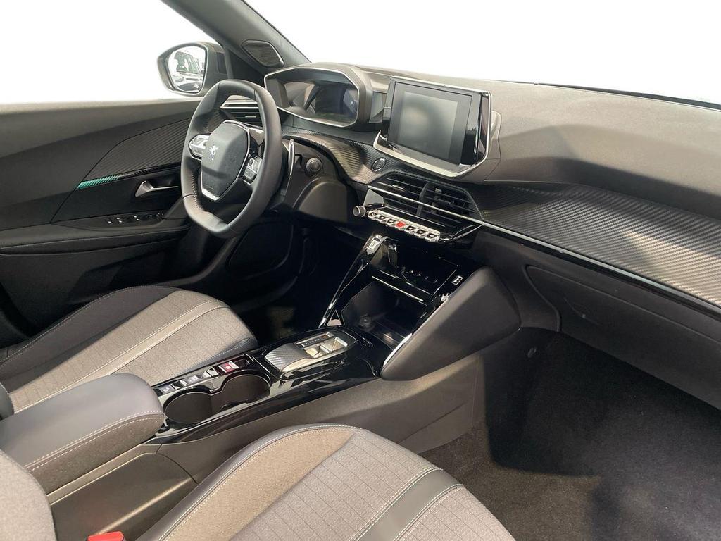 Peugeot 2008 1.2 PureTech Allure EAT