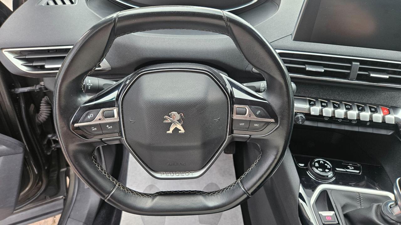 Peugeot 3008 1.2 PURETECH TURBO 130CV CAMERA-NAVY-CARPLAY