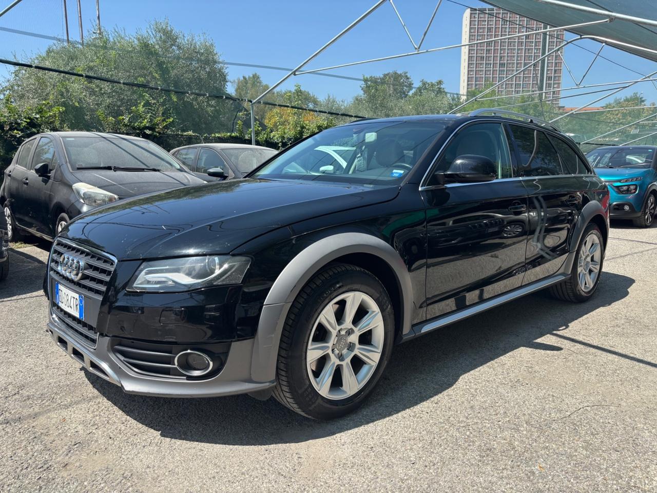 Audi A4 allroad 2.0 TDI gancio traino Advanced