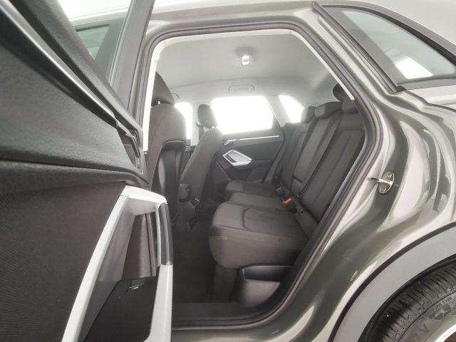 AUDI Q3 35 TDI S tronic Business