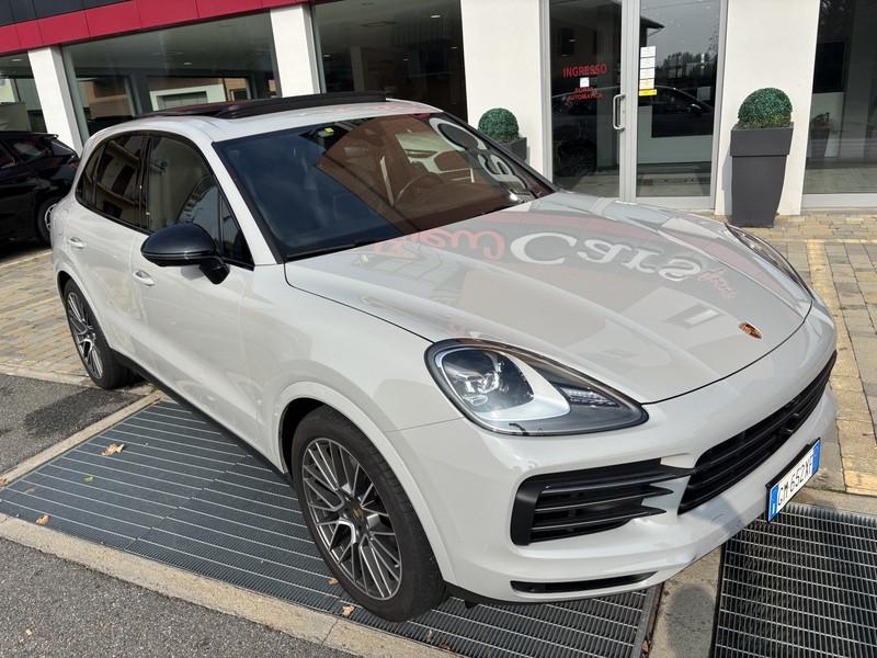 Porsche Cayenne 3.0 tiptronic MATRIX-TETTO-NAVI-21"