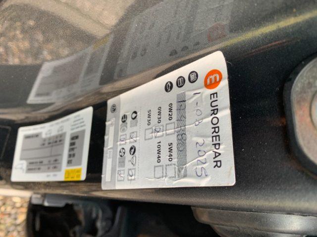 PEUGEOT 3008 1.6 HDi 115CV Business