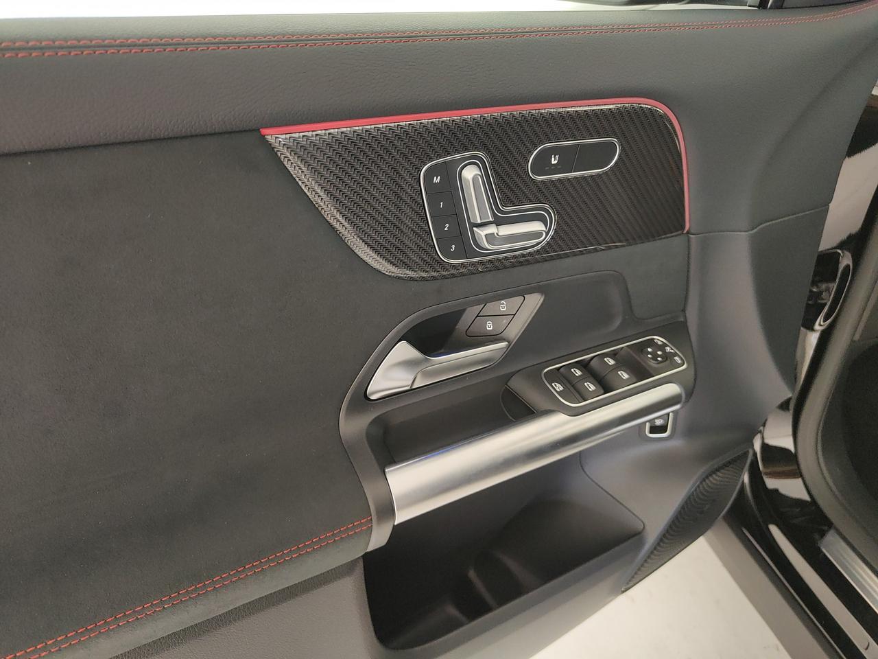 Mercedes-Benz Mercedes-AMG GLA 35 4MATIC