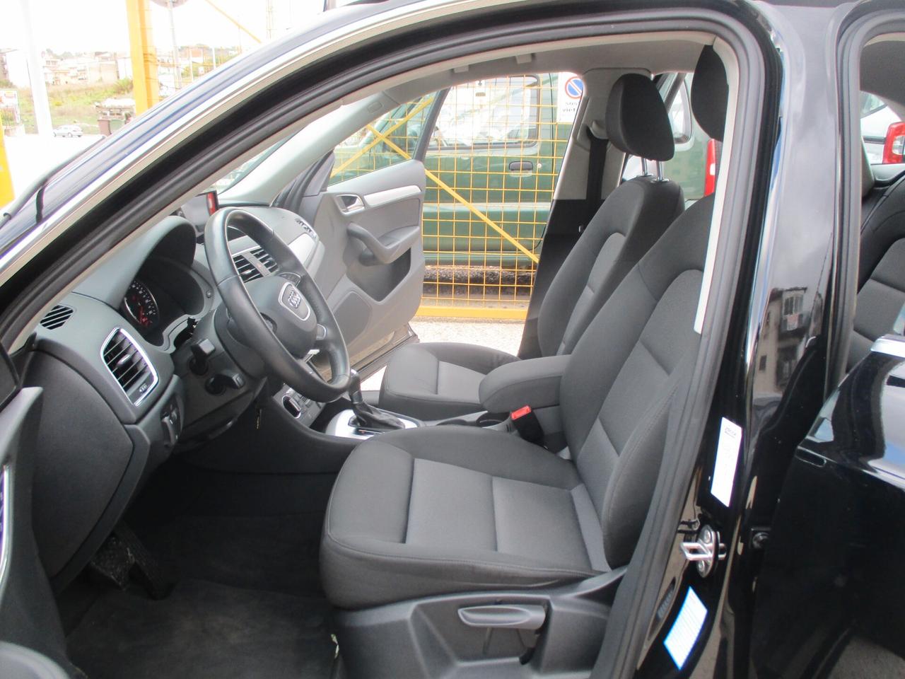 Audi Q3 2.0 TDI 120 CV S tronic PARI AL NUOVO