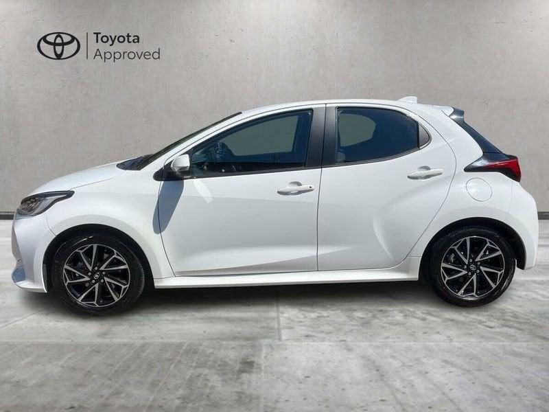 Toyota Yaris Hybrid Trend MY22