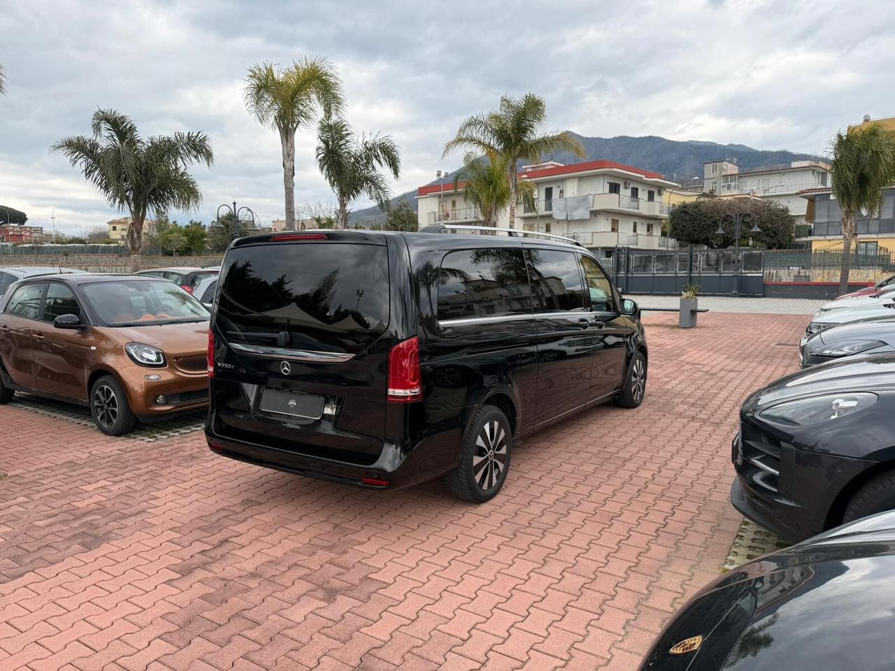 Mercedes-benz V 250 d Automatic Premium Extralong