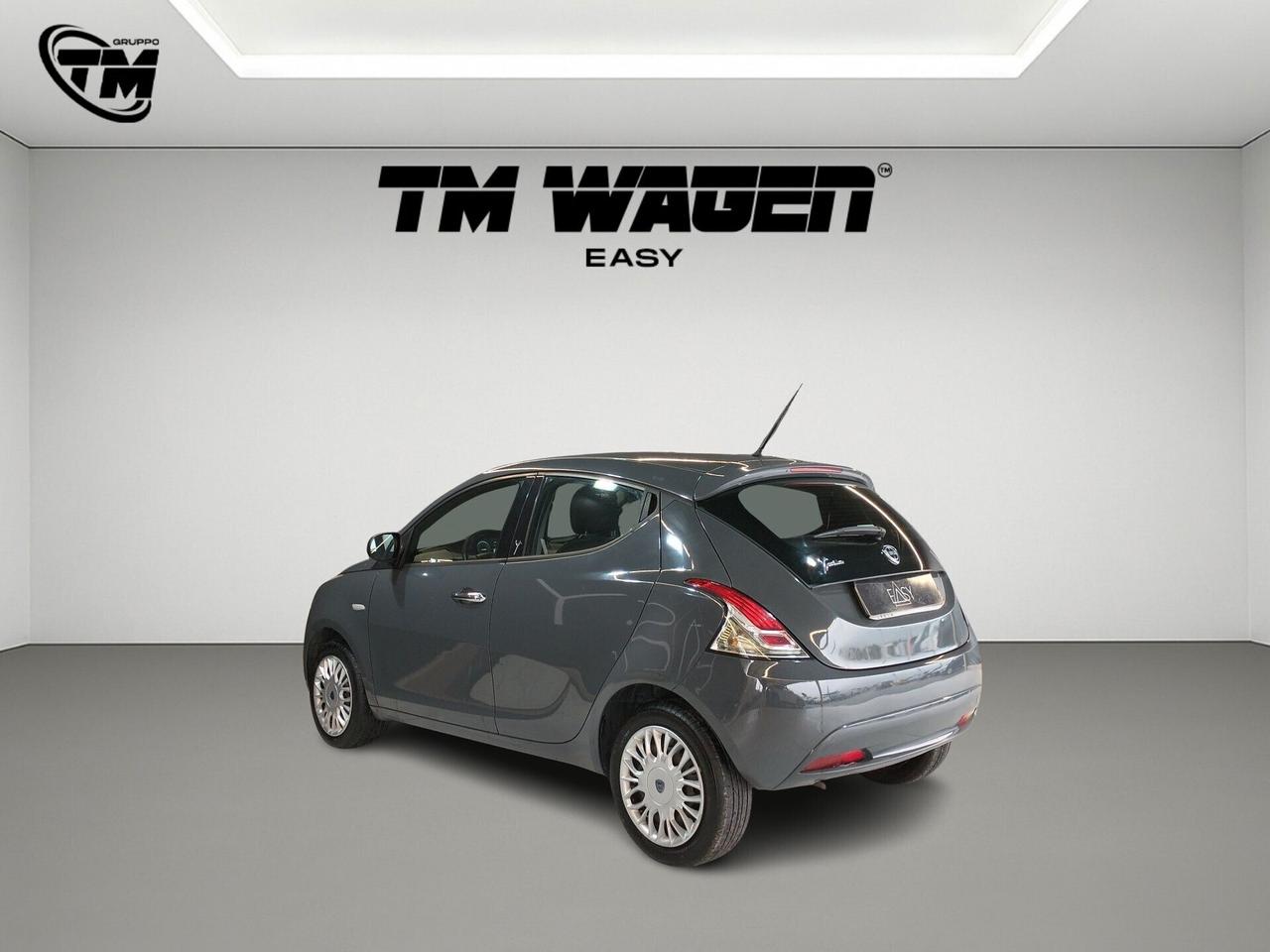 Lancia Ypsilon 1.2 Silver 69cv - NEOPATENTATI