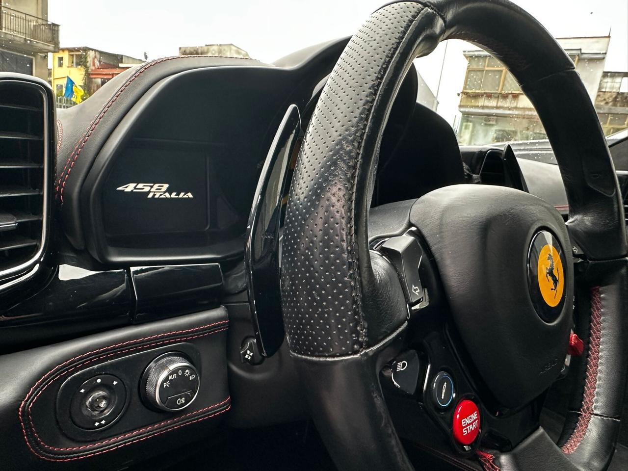 Ferrari 458 ITALIA Coupe 4.5 V8 dct 570CV Uff Italy