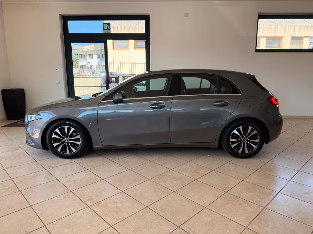 Mercedes-benz A 180 d Automatic Business Extra Pelle CarPlay FullLed Navi RetroCam