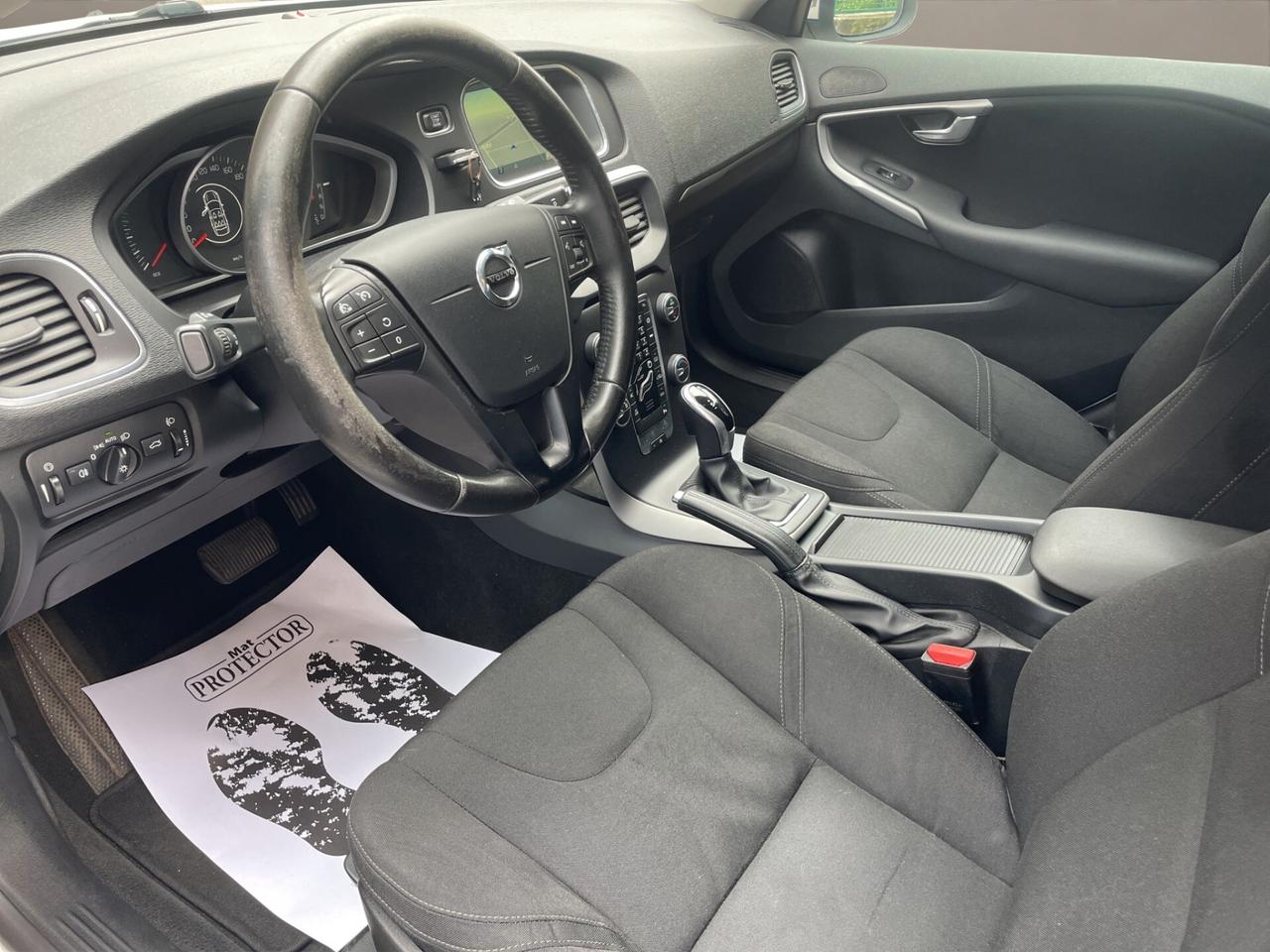 Volvo V40 SERVICE COMPLETO - AUTOMATICO
