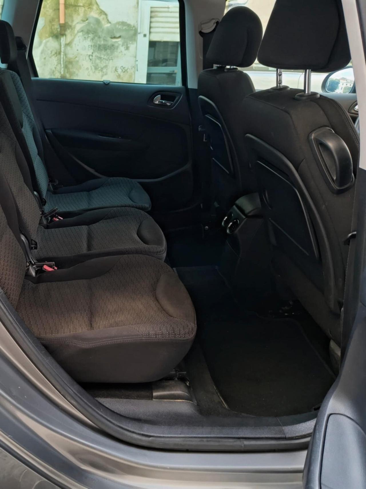 Peugeot 308 2.0 HDi 136CV 5p. Féline