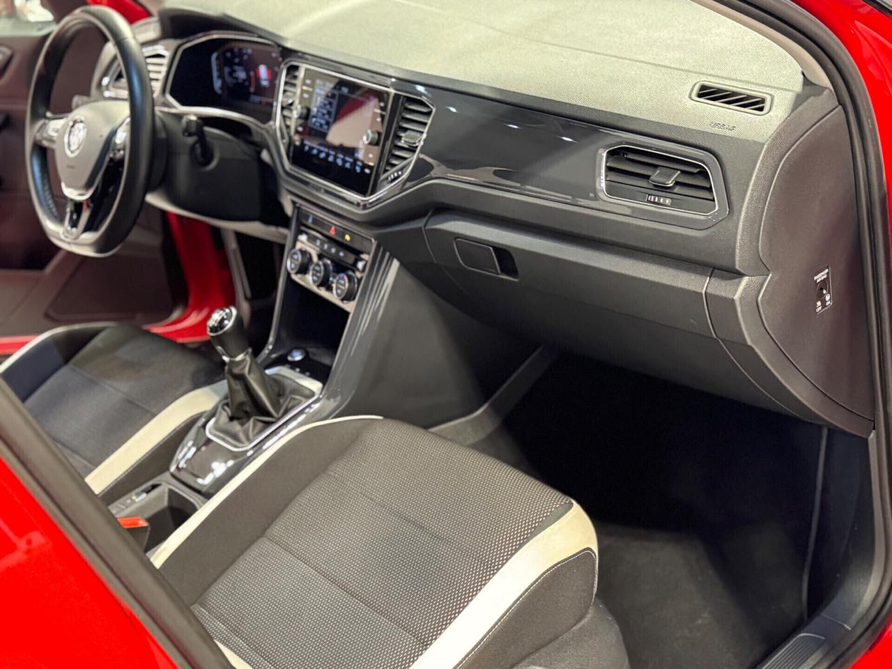 Volkswagen T-Roc 1.6 TDI Advanced 63.000 Km !