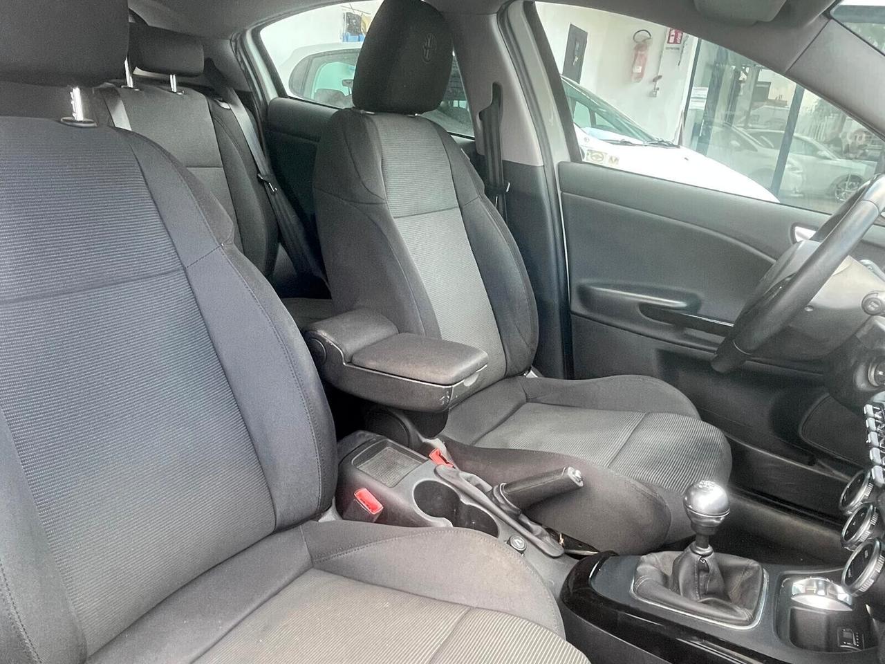 Alfa Romeo Giulietta 1.4 Turbo 120 CV GPL Distinctive 130000KM