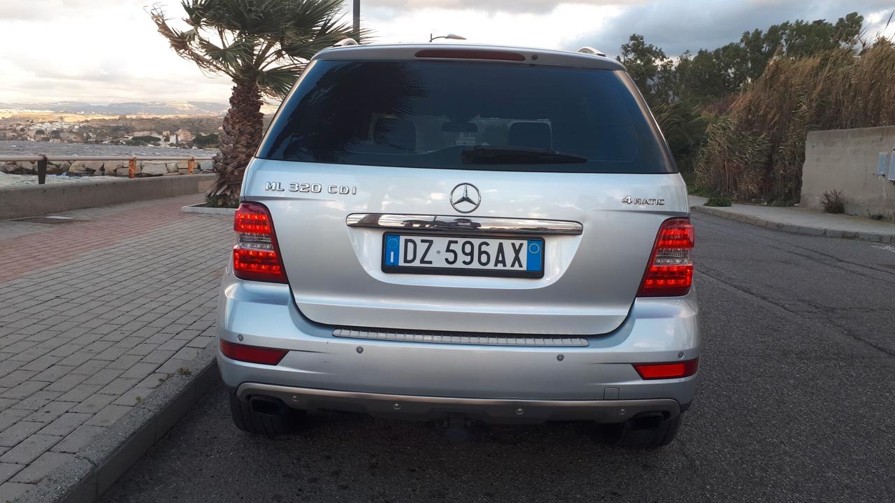Mercedes-benz ML 320 Restayling SPORT 4MATIC 2009