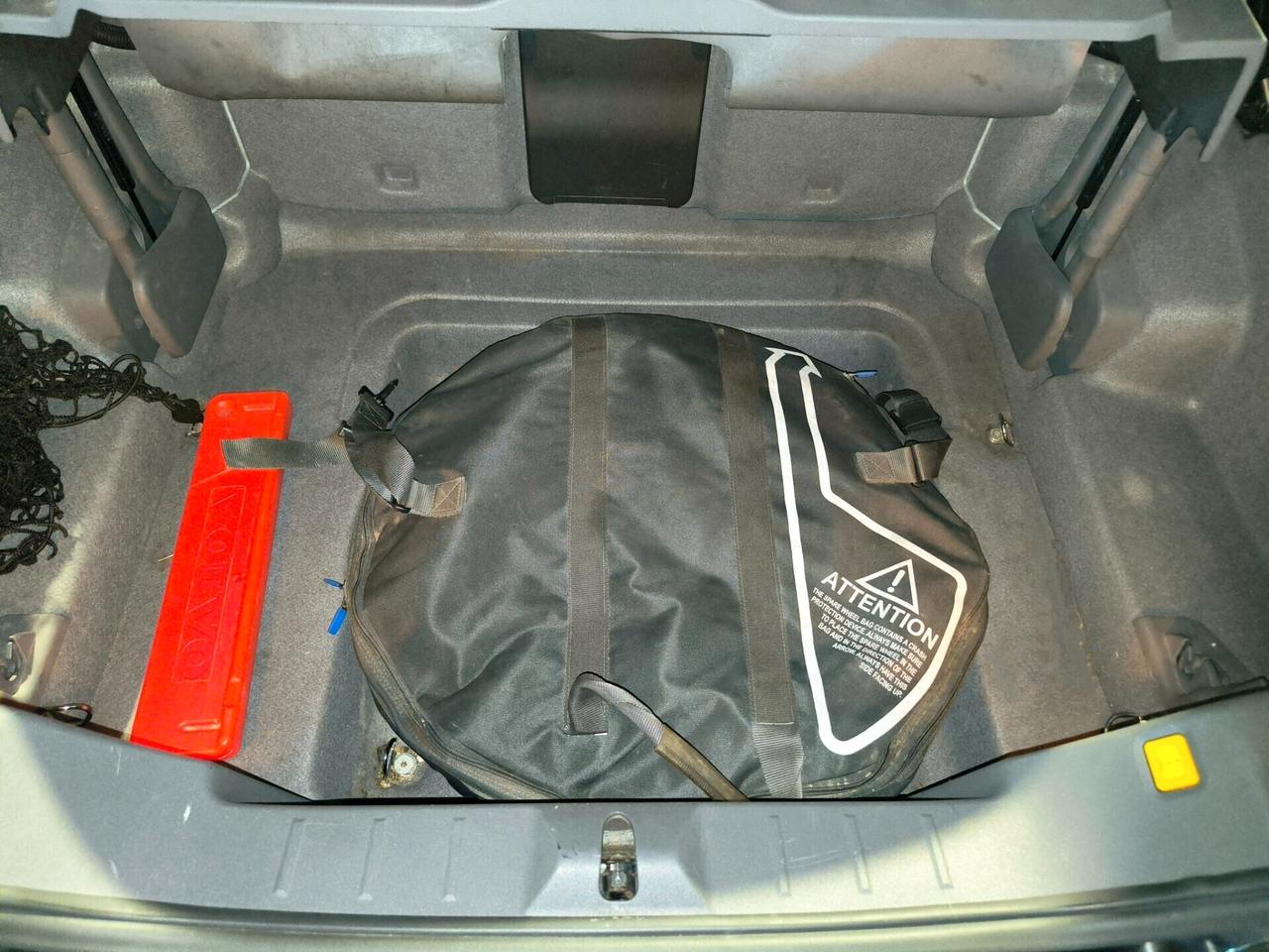 Volvo C70 2.4 20V 140 CV Summum