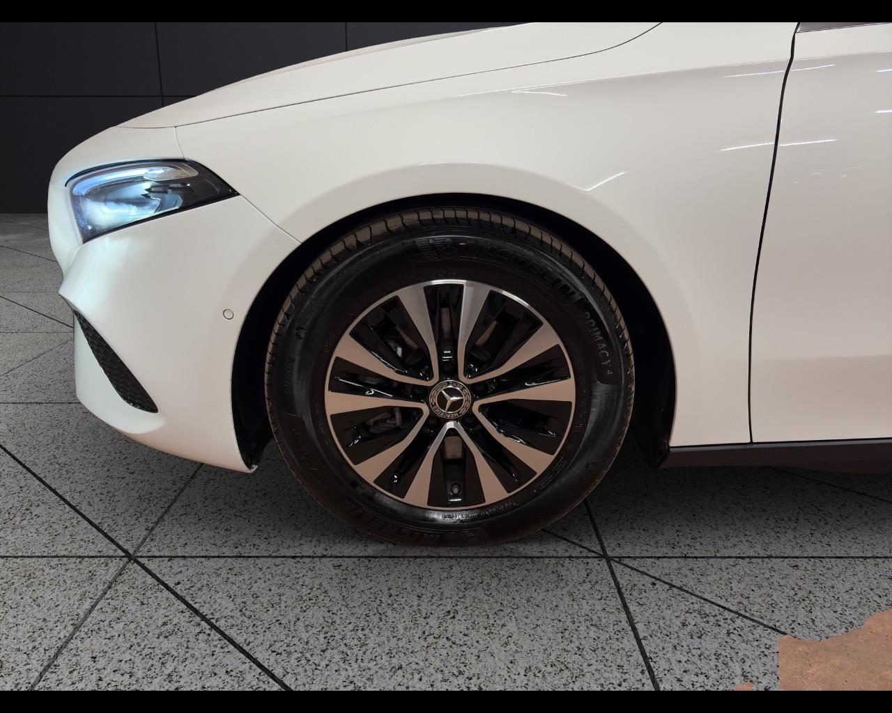 Mercedes-Benz A 180 d Automatic Advanced