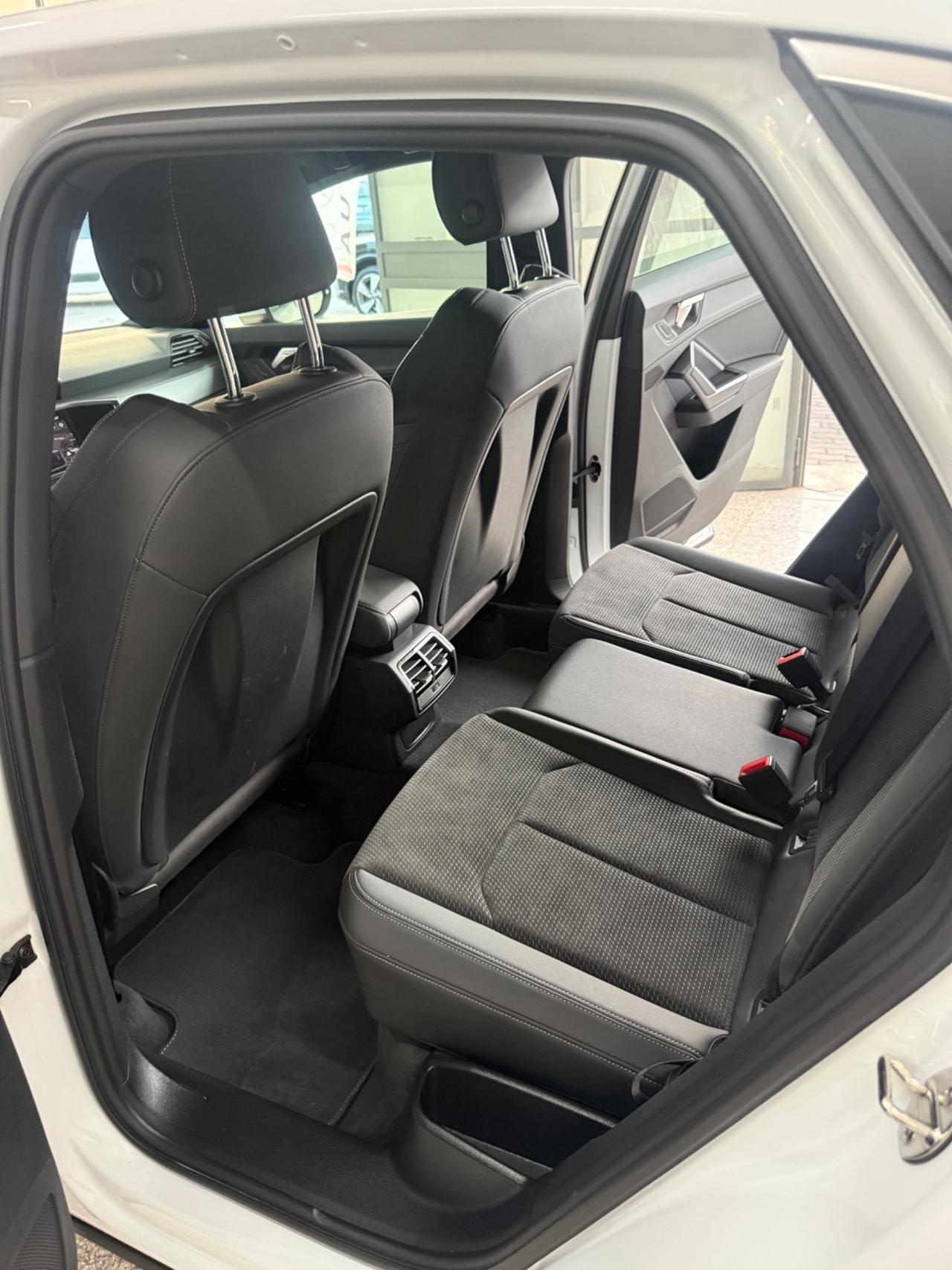 Audi Q3 35 TDI S tronic S line edition