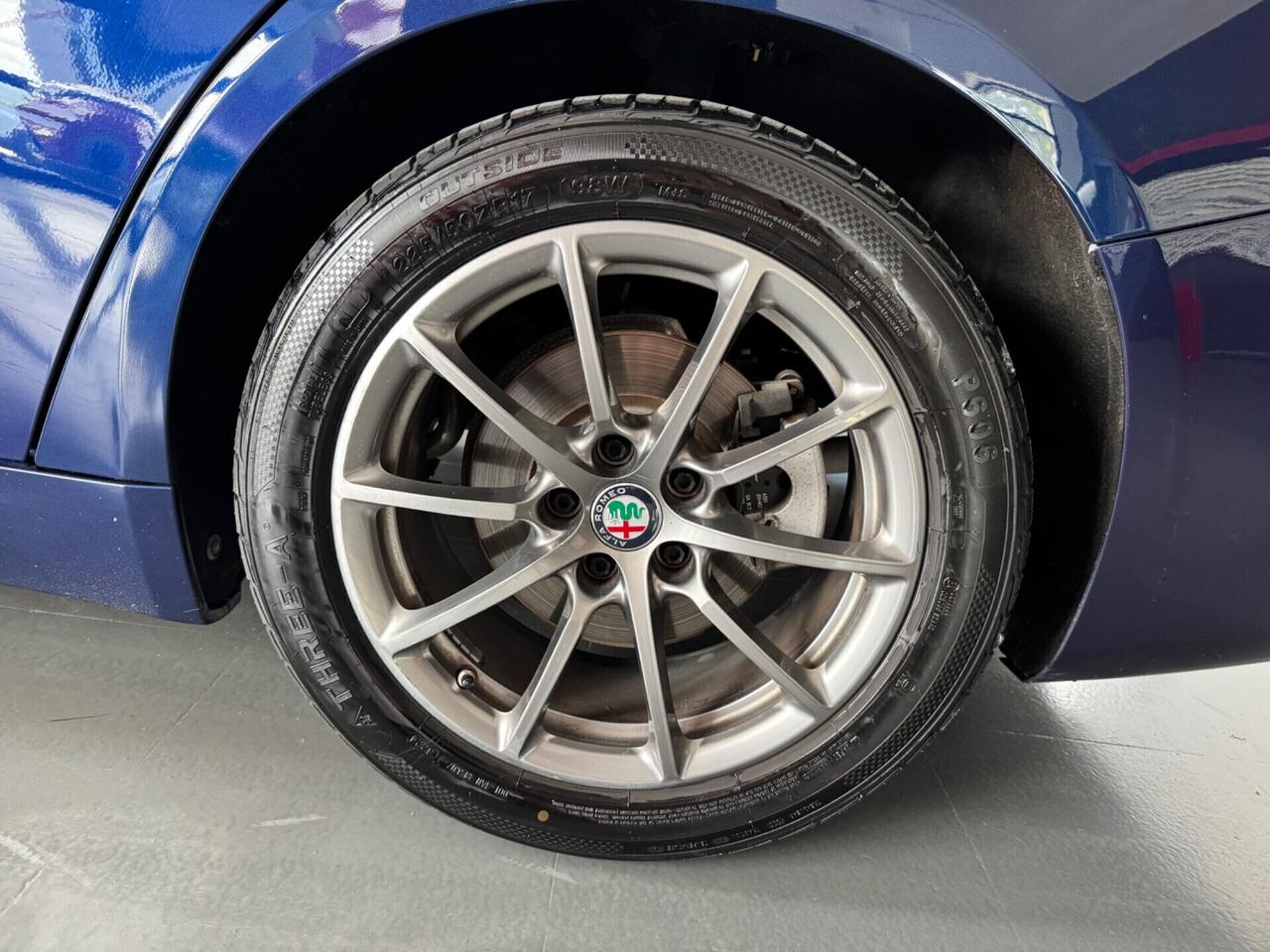 Alfa Romeo Giulia 2.2 Turbodiesel 180 CV - 2018