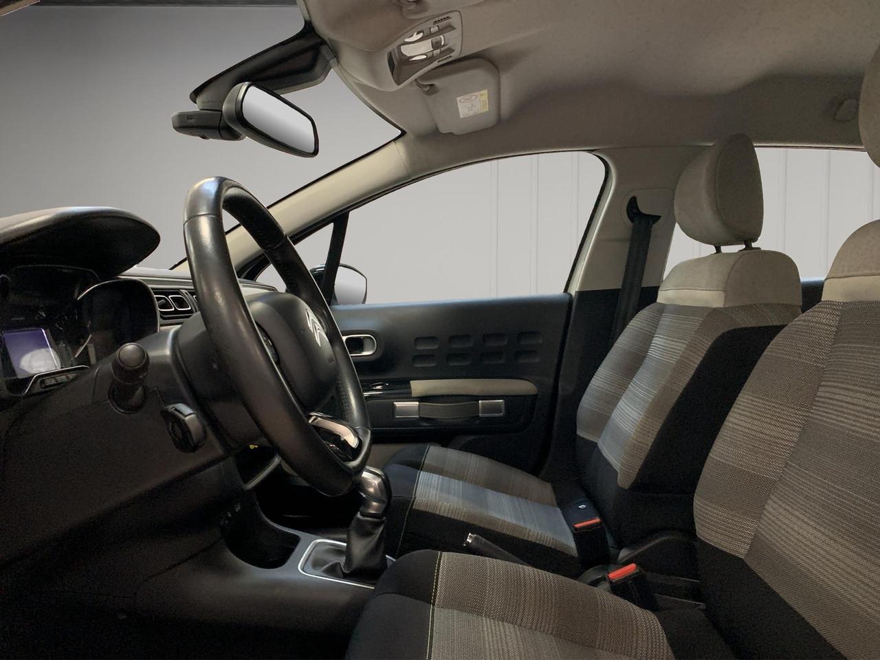 Citroen C3 1.2 puretech Shine 82cv