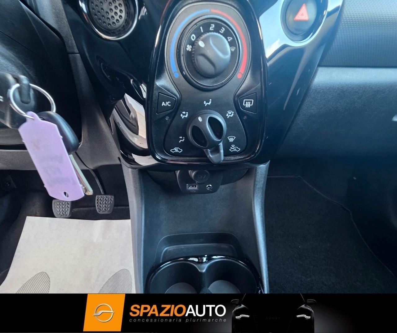 Peugeot 108 1.0 VTi *EXCLUSIVE* FULL