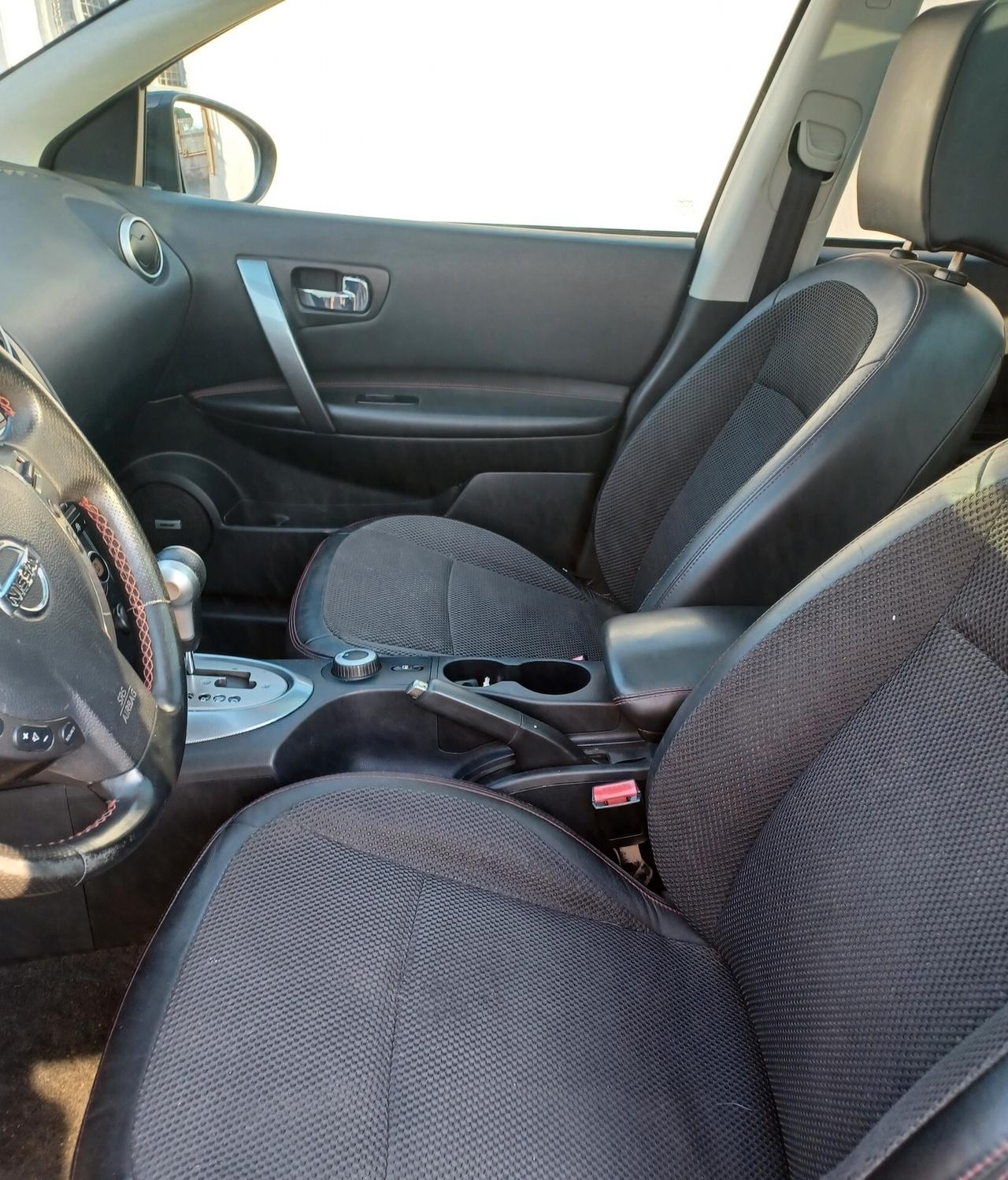 Nissan Qashqai 2.0 dCi n-tec AUTOMATICA 4X4