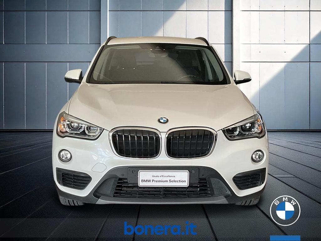 BMW X1 18 d Business sDrive Steptronic